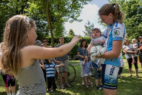 Charitativní cyklotour Josefa Zimovčáka Na kole dětem - 4.6.2016