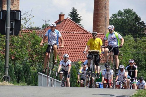 Charitativní cyklotour Josefa Zimovčáka Na kole dětem - 4.6.2016
