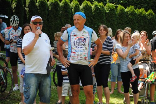 Charitativní cyklotour Josefa Zimovčáka Na kole dětem - 4.6.2016