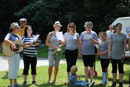 Charitativní cyklotour Josefa Zimovčáka Na kole dětem - 4.6.2016