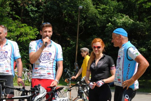 Charitativní cyklotour Josefa Zimovčáka Na kole dětem - 4.6.2016