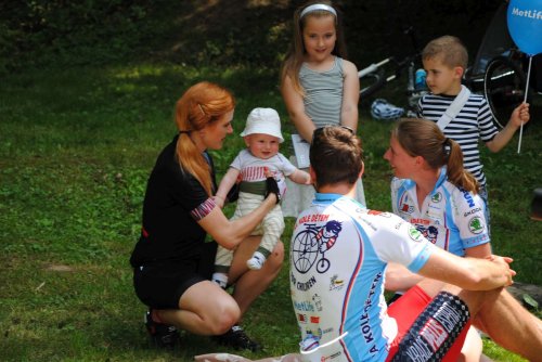 Charitativní cyklotour Josefa Zimovčáka Na kole dětem - 4.6.2016