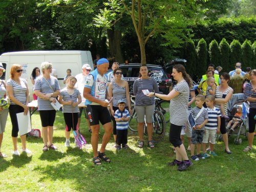 Charitativní cyklotour Josefa Zimovčáka Na kole dětem - 4.6.2016