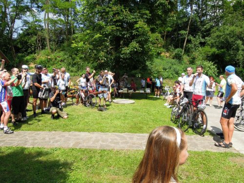 Charitativní cyklotour Josefa Zimovčáka Na kole dětem - 4.6.2016