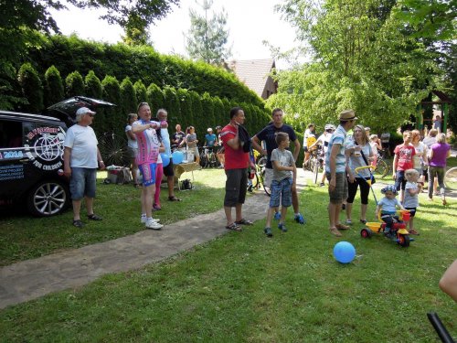 Charitativní cyklotour Josefa Zimovčáka Na kole dětem - 4.6.2016