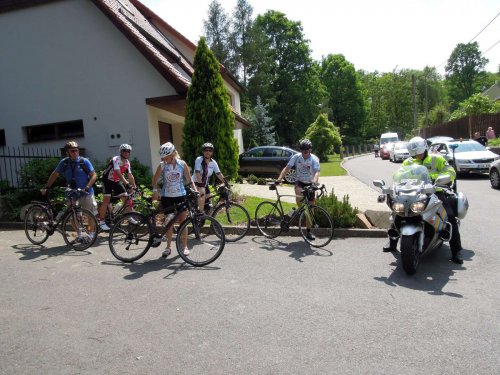 Charitativní cyklotour Josefa Zimovčáka Na kole dětem - 4.6.2016