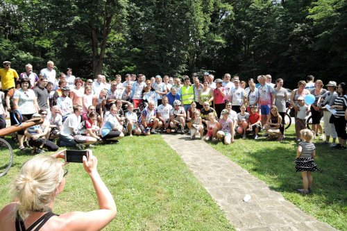Charitativní cyklotour Josefa Zimovčáka Na kole dětem - 4.6.2016