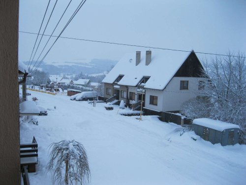 Sníh na podolsku - 12.2.2017