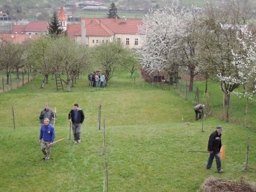 Brigáda zahrádkářů - 8.4.2017