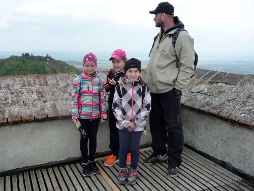 Vycházka na Buchlov s dětmi - 14.4.2017