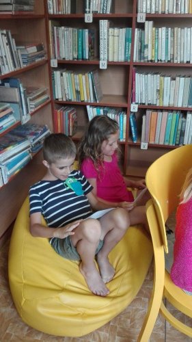 Pasování prváčků na čtenáře knihovny v Podolí - 28.6.2017