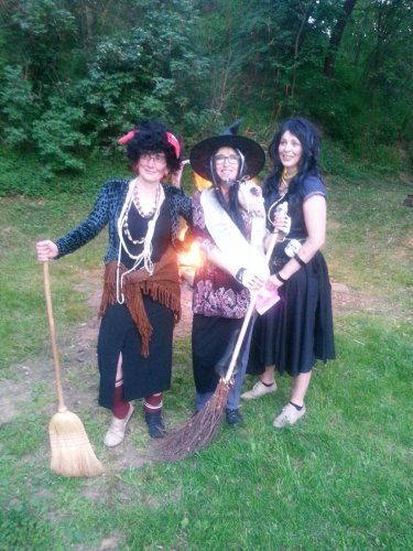 Stavjání mája a pálení čarodějnic - 30.4.2018