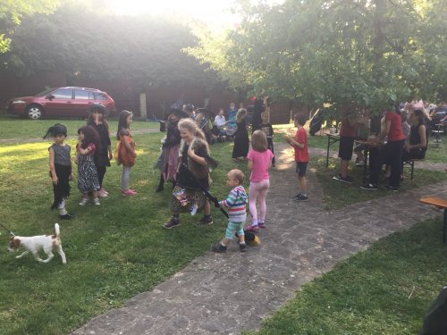 Stavjání mája a pálení čarodějnic - 30.4.2018