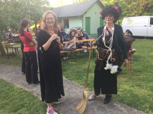 Stavjání mája a pálení čarodějnic - 30.4.2018