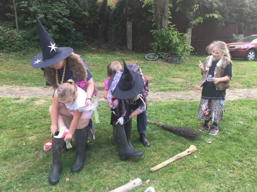 Stavjání mája a pálení čarodějnic - 30.4.2018