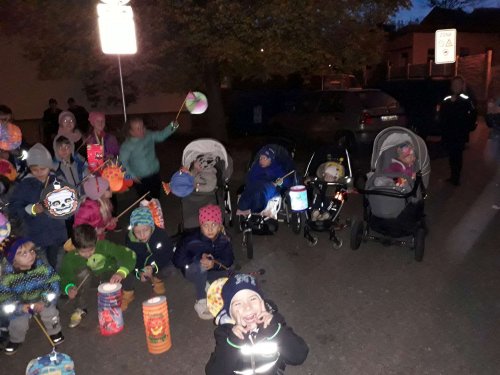 Lampionový pochod broučků - 2.11.2018