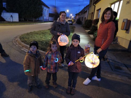 Lampionový pochod broučků - 2.11.2018