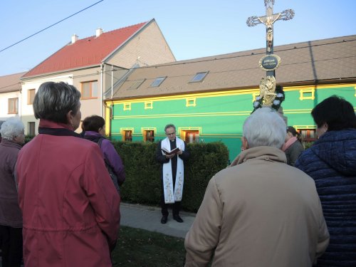 Svěcení opraveného kříže na Dědině - 10.11.2018