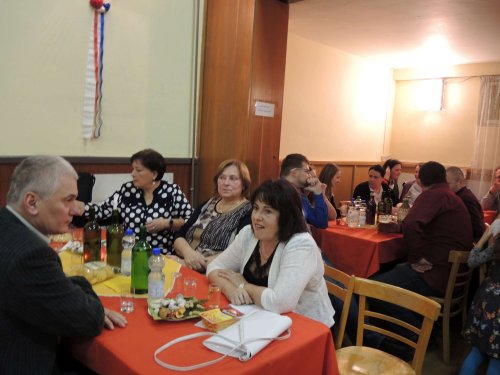 Sokolská Mikulášská beseda u cimbálu s Mladými Burčáky a Friškami - 8.12.2018