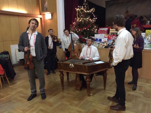 Sokolská Mikulášská beseda u cimbálu s Mladými Burčáky a Friškami - 8.12.2018