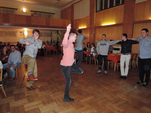 Sokolská Mikulášská beseda u cimbálu s Mladými Burčáky a Friškami - 8.12.2018