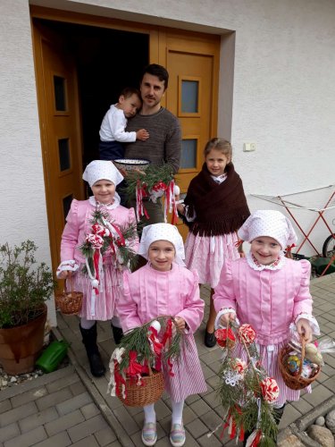 Královničky přinesly do Podolí jaro - 7.4.2019