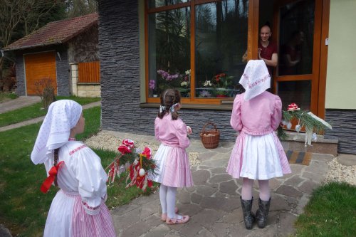 Královničky přinesly do Podolí jaro - 7.4.2019