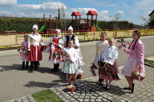 Královničky přinesly do Podolí jaro - 7.4.2019