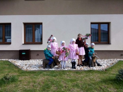 Královničky přinesly do Podolí jaro - 7.4.2019