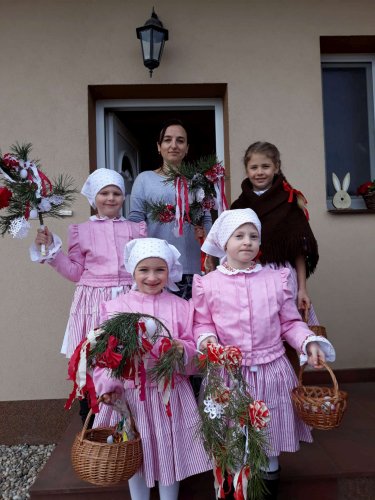 Královničky přinesly do Podolí jaro - 7.4.2019