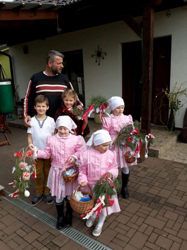 Královničky přinesly do Podolí jaro - 7.4.2019