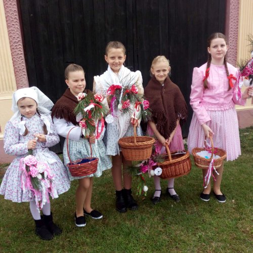 Královničky přinesly do Podolí jaro - 7.4.2019