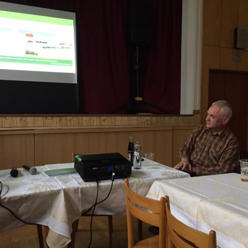 Beseda Zastavme umírání orné půdy - 12.4.2019