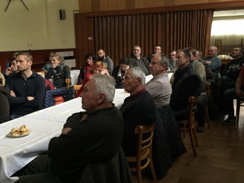 Beseda Zastavme umírání orné půdy - 12.4.2019