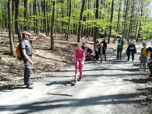 Sokolská vycházka dětí kolem Buchlova - 19.4.2019