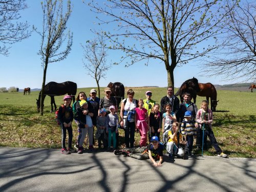 Sokolská vycházka dětí kolem Buchlova - 19.4.2019