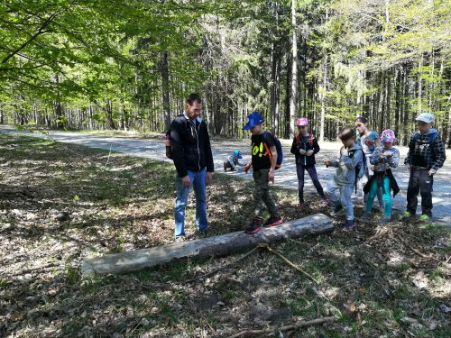 Sokolská vycházka dětí kolem Buchlova - 19.4.2019