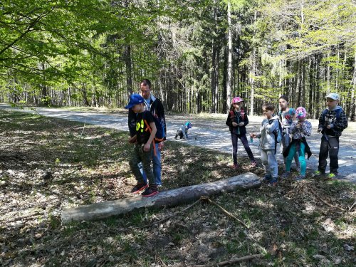 Sokolská vycházka dětí kolem Buchlova - 19.4.2019