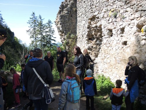 Autobusový zájezd na Vršatec - 11.5.2019