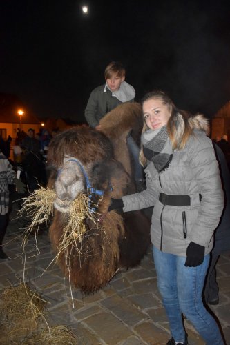 Živý Betlém a Česko zpívá koledy v Podolí - 11.12.2019