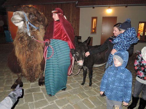Živý Betlém a Česko zpívá koledy v Podolí - 11.12.2019