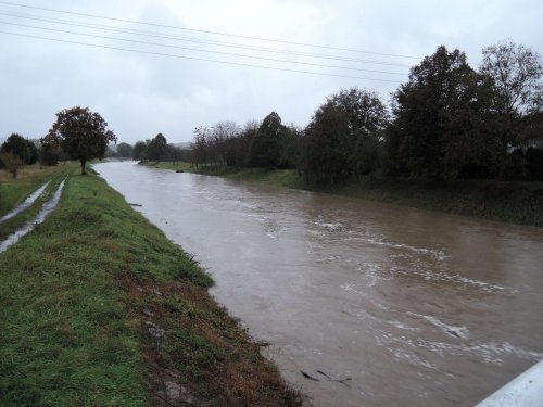 Vysoká hladina Olšavy v Podolí - 14.10.2020