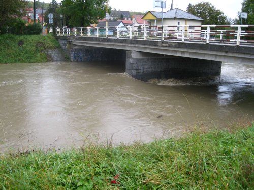Vysoká hladina Olšavy v Podolí - 14.10.2020