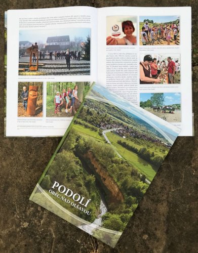 Soubor /2021-06-13-predstaveni-knihy-097.jpg