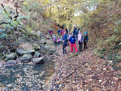 Vycházka na zříceninu hradu Zuvačov a Modrou vodu - 27.10.2021