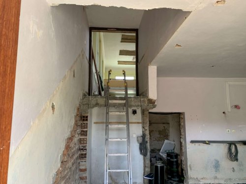 Průběh rekonstrukce kulturního domu v Podolí - 17.12.2021