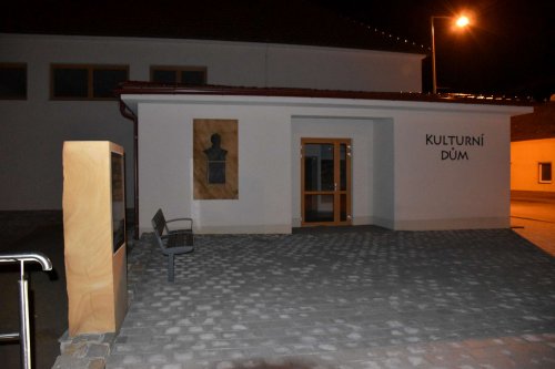 Fotografie kulturního domu v Podolí po rekonstrukci - 10.3.2022
