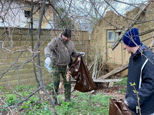 Soubor /2022-04-01-uklid-podoli-10.jpg