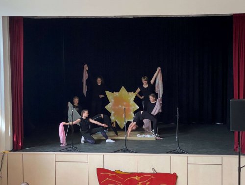 Besídka MŠ a ZŠ Podolí ke Dni matek - 5.5.2022