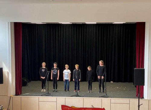 Besídka MŠ a ZŠ Podolí ke Dni matek - 5.5.2022